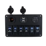 نمای روبرو از پنل 3 تایی توکار ولتمتر با نور پس زمینه آبی