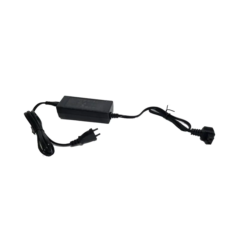 آداپتور 220 یخچال آلپیکول از نمای کناری