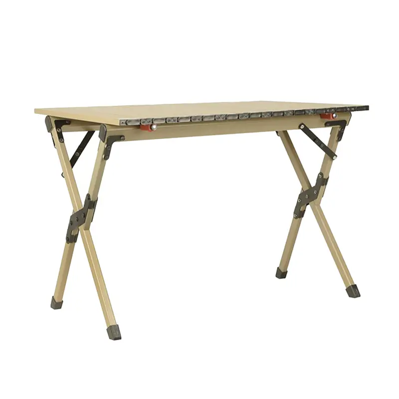 نمای 45 درجه از میز کمپینگ مدل Outdoor Mini