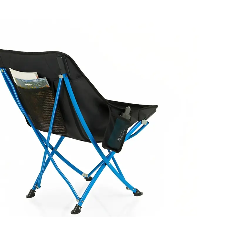 نمای پشتی از صندلی و جیب های صندلی