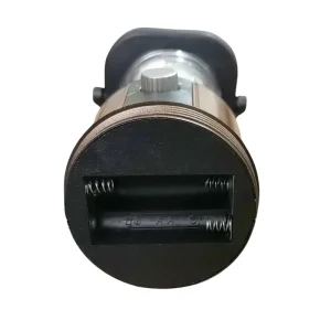 نمای روبرو از محل باتری چراغ فانوسی سری CL-8805A