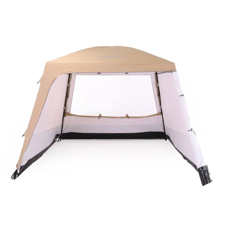 سایبان پلاس کمپینگ در حالت نصب شده