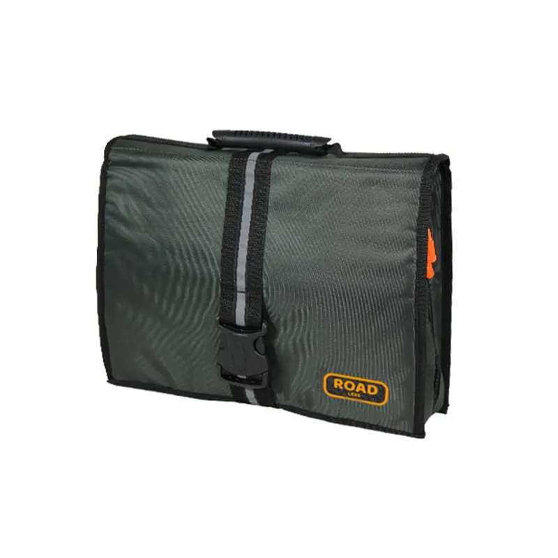 نمای 45 درجه از کیف لوازم آشپزی