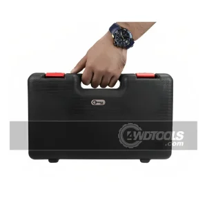 جعبه حمل بکس برقی 12 ولت مدل AAIW01 در دست یک نفر