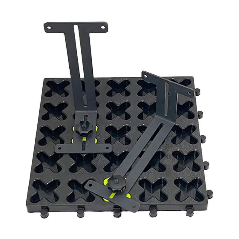 هولدر زیپ کمپ مدل HA1 در کنار کفپوش نظم دهنده