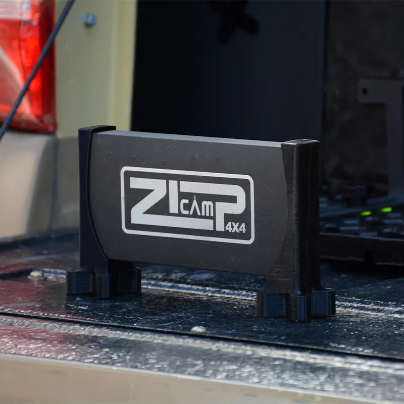 هولدر کفپوش نظم دهنده زیپ کمپ مدل HS1 از نمای 45 درجه