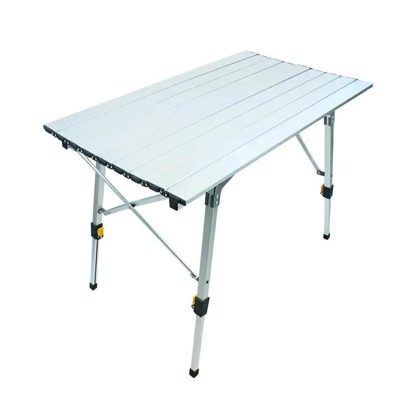 میز سفری تاشو آلومینیمی از نمای نزدیک