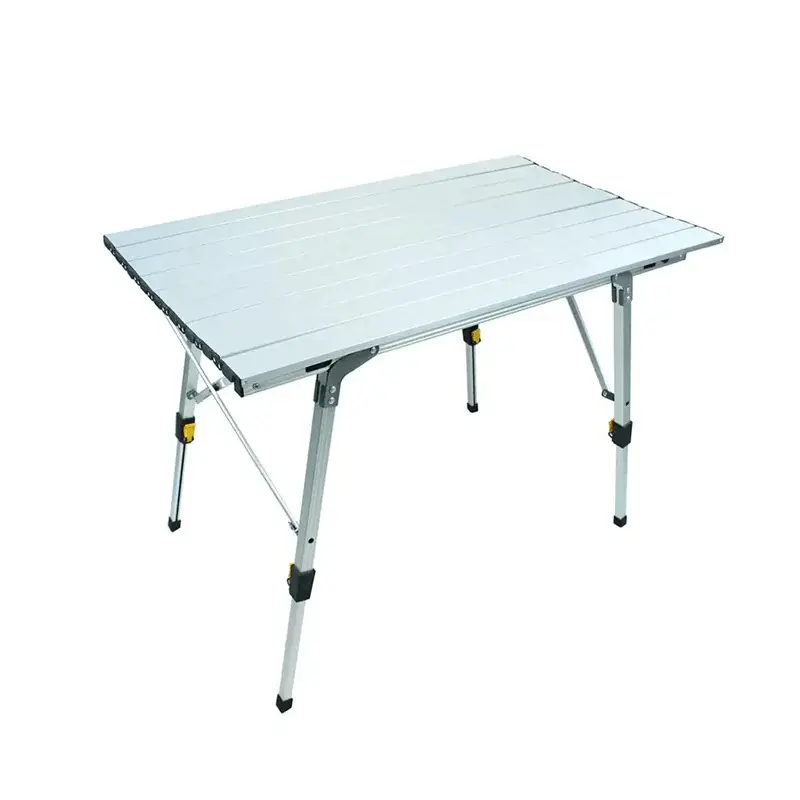 میز سفری تاشو آلومینیمی در حالت ایستاده