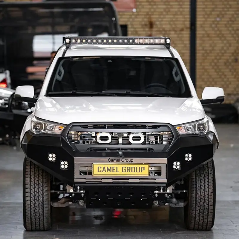 نمای روبرو از سپر جلو فولادی نصب شده روی خودرو