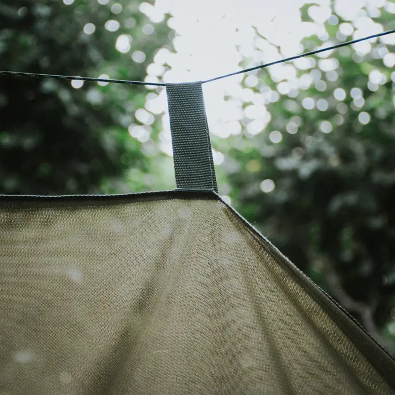 نمای نزدیک از محل نصب تخت آویز دو نفره