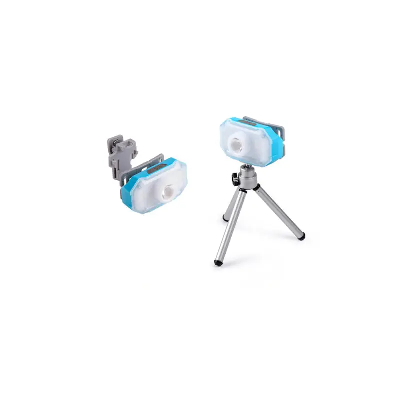 هد لامپ 3 وات نیچر هایک قرار گرفته روی سه پایه