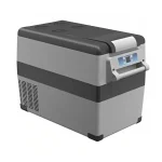 یخچال آلپیکول مدل CB42 با ظرفیت 42 لیتر از نمای 45 درجه