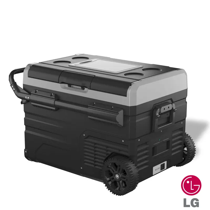 نمای 45 درجه از یخچال و فریزر آلپیکول مدل TWW45