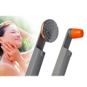 نمای نزدیک از دو نوع سردوش متفاوت از دوش 2.5 لیتری