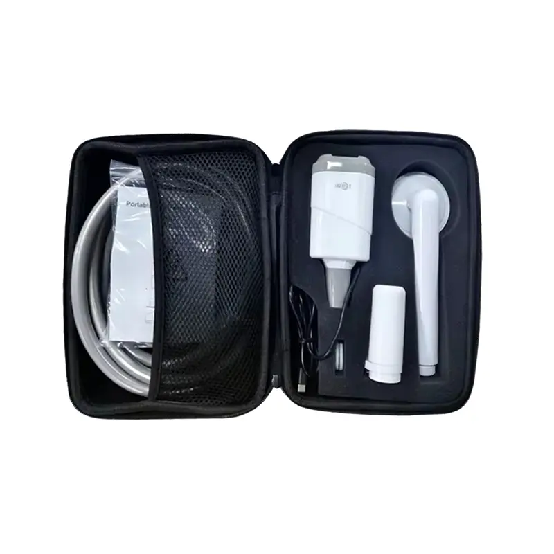 دوش قابل حمل شارژی داخل کیف حمل از نمای بالا