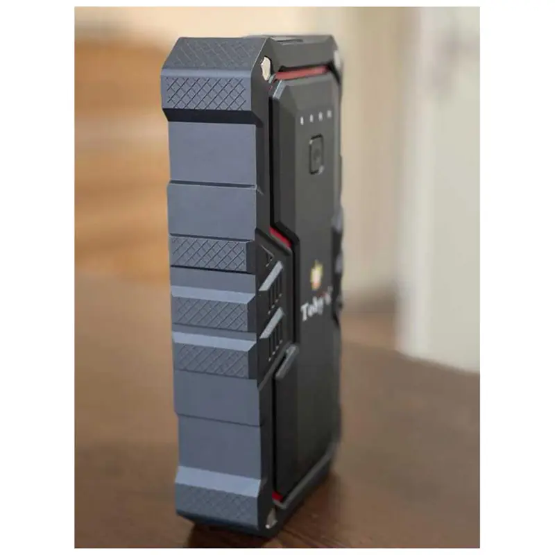 نمای کناری از جامپ استارتر توبیز