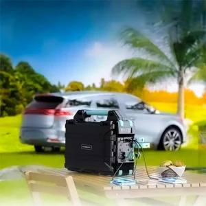 پاور ژنراتور 30 وات در محیط باز در حال شارژ کردن