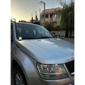 نمای روبرو از پروژکتور ۴۰ وات نصب شده روی خودرو