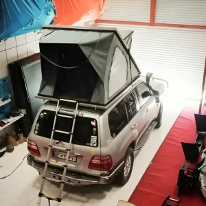 حالت نصب شده چادر سقفی خودرویی 4X4CLASS