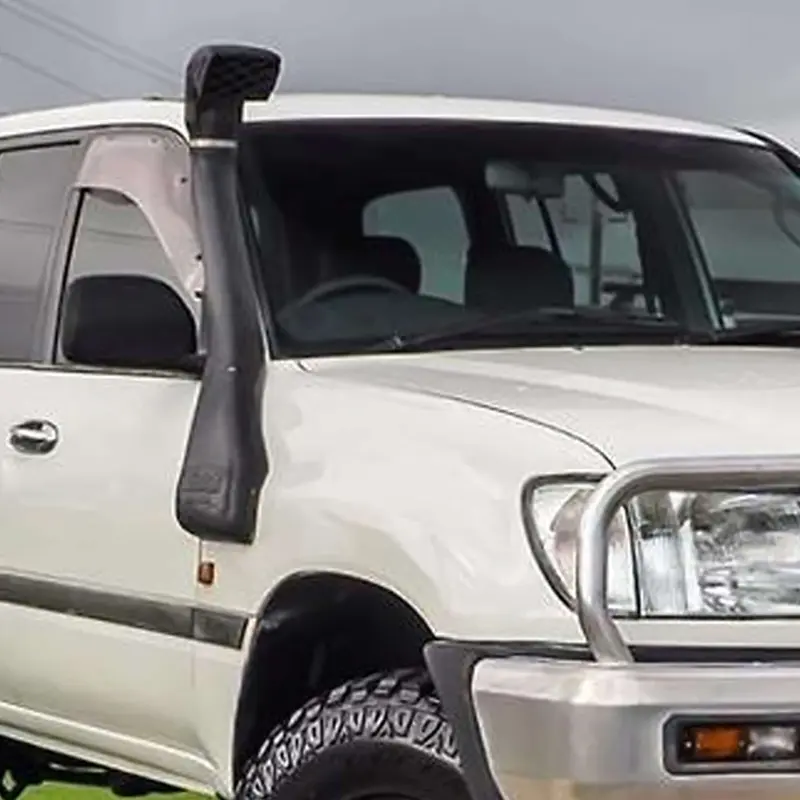 نمای روبرو از اسنورکل لندکروز STL100L سری 100 نصب شده روی خودرو