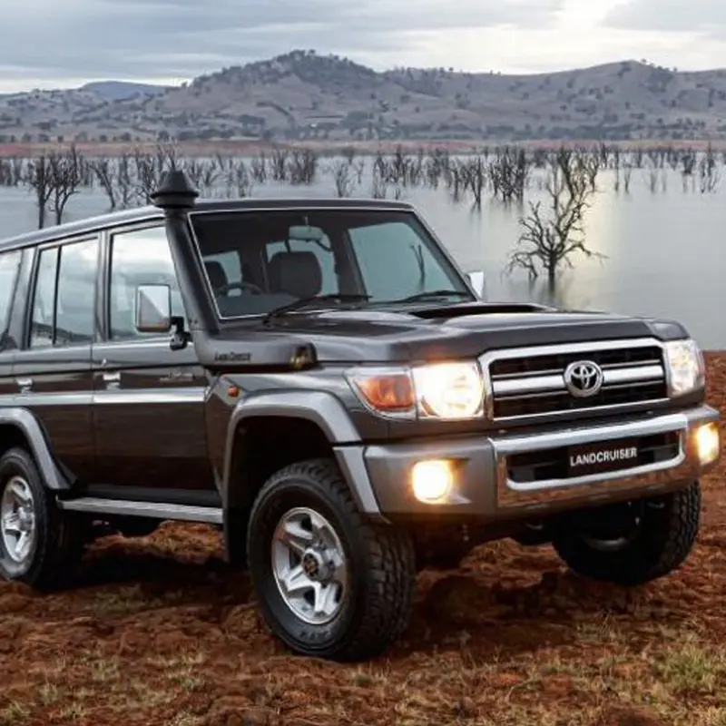 اسنورکل تویوتا لندکروز STL70L نصب شده روی خودرو