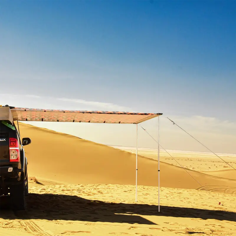 سایبان بغل معمولی در کویر