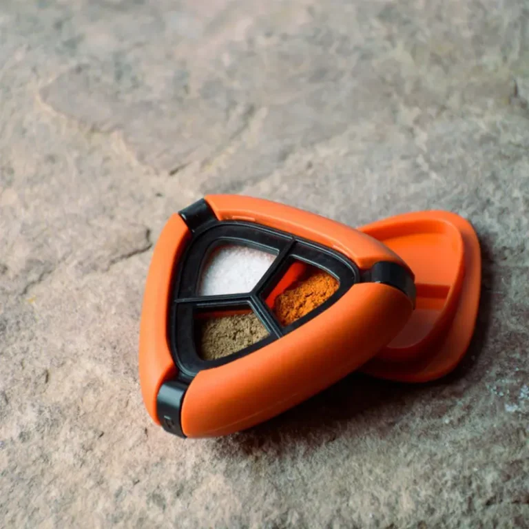 ادویه پاش سه محفظه لایف کمپ پلاس (Life Camp)