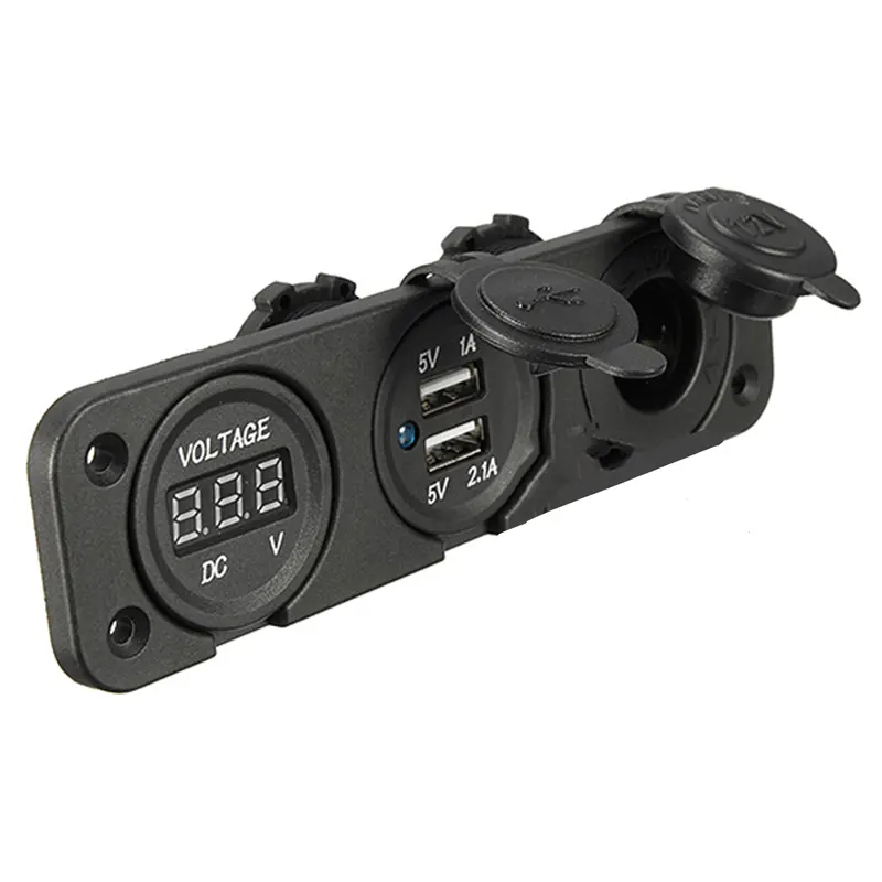 پنل 3 تایی توکار ولتمتر- شارژر USB از نمای 45 درجه