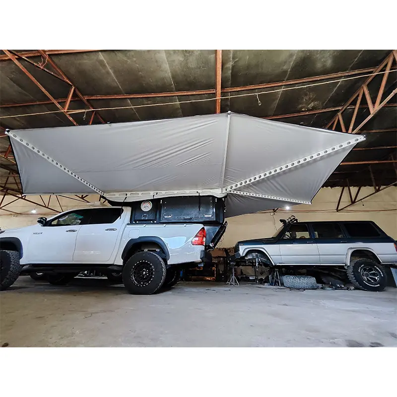 نمای کناری از سایبان بغل خفاشی 7 بازو Monroad