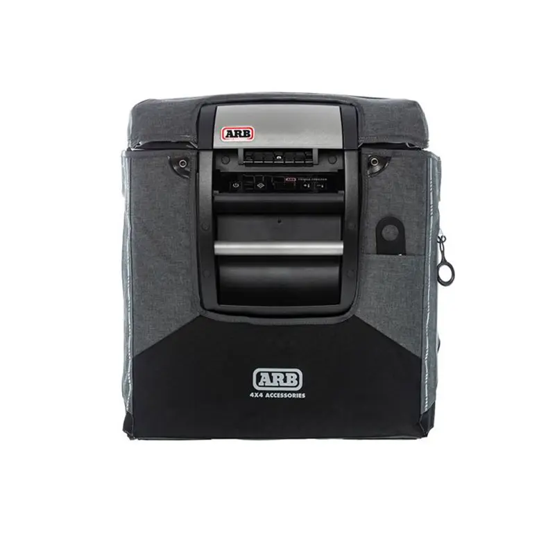 نمای روبرو از کاور استفاده شده برای یخچال