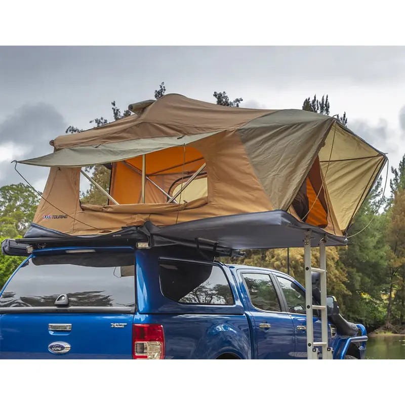 چادر سقفی دو نفره ARB نصب شده روی خودرو
