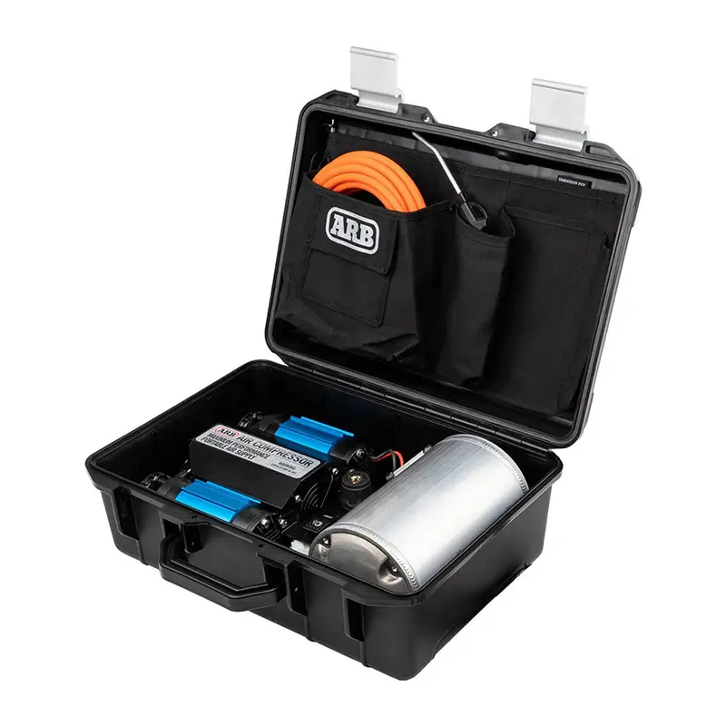 174-liter-air-compressor-ab133-cover نمای نزدیک از کمپرسور دو سیلندر همراه با مخزن تحت فشار