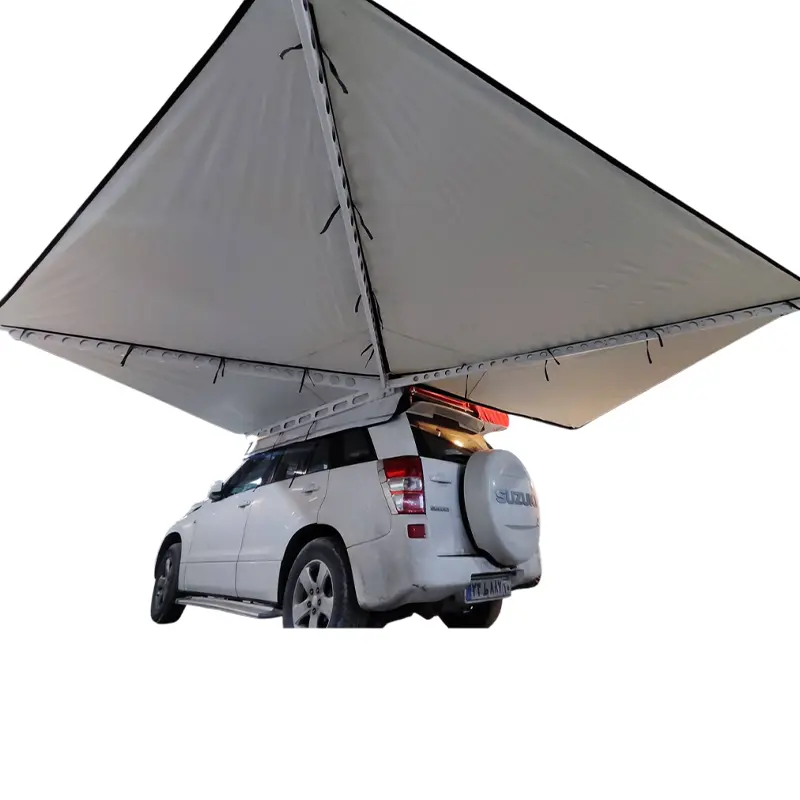 نمای نزدیک نصب شده ی سایبان مانرود