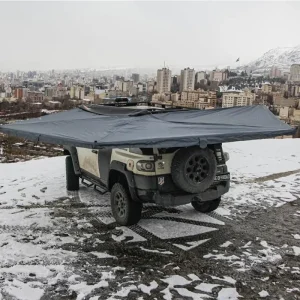 نمای بالا از سایبان نصب شده روی سقف خودرو