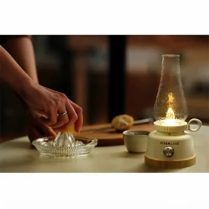 چراغ فانوسی شارژی (Wild Land) مدل Oil Lantern - تصویر 4